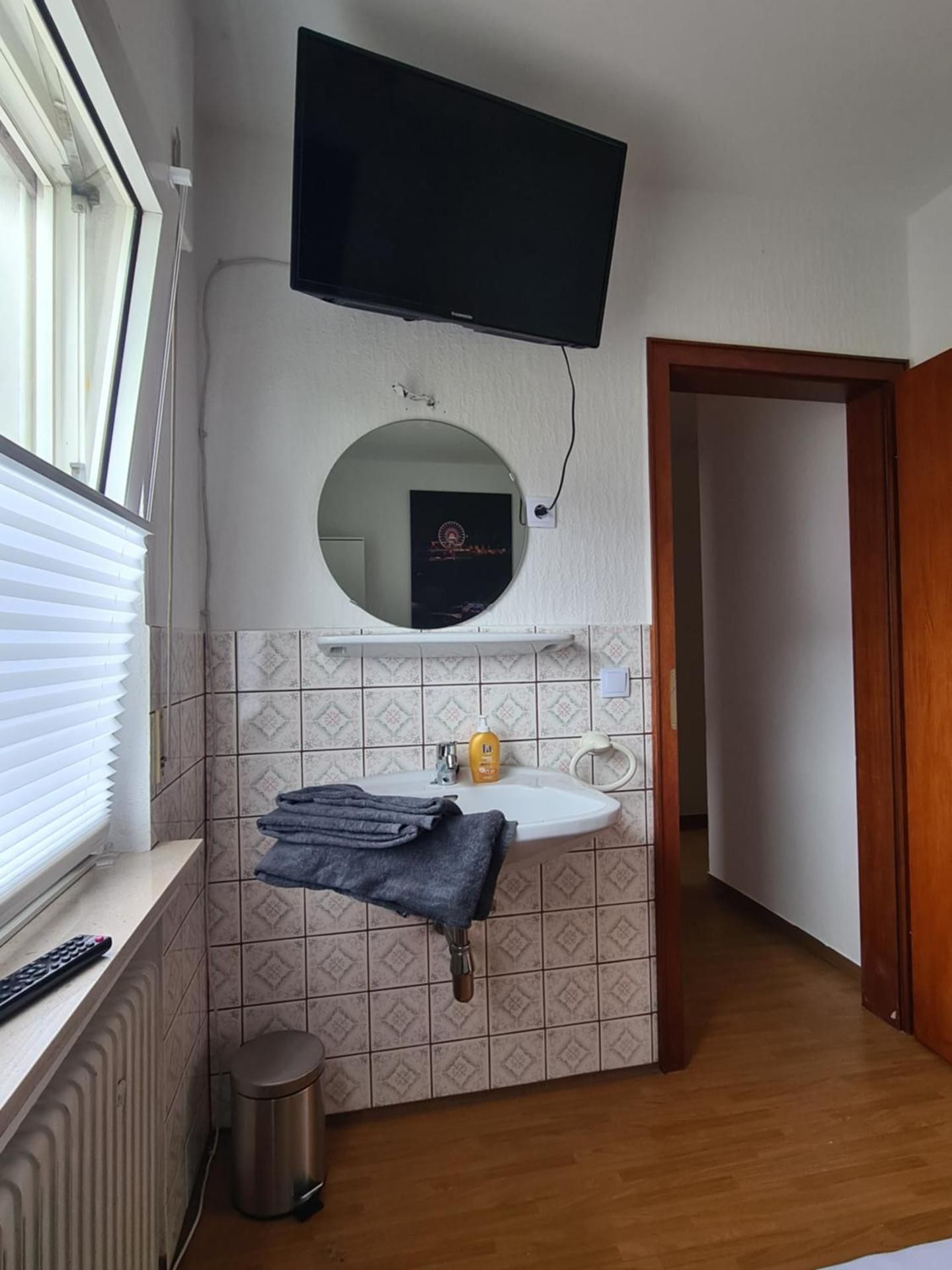 Double Room with Shared Bathroom