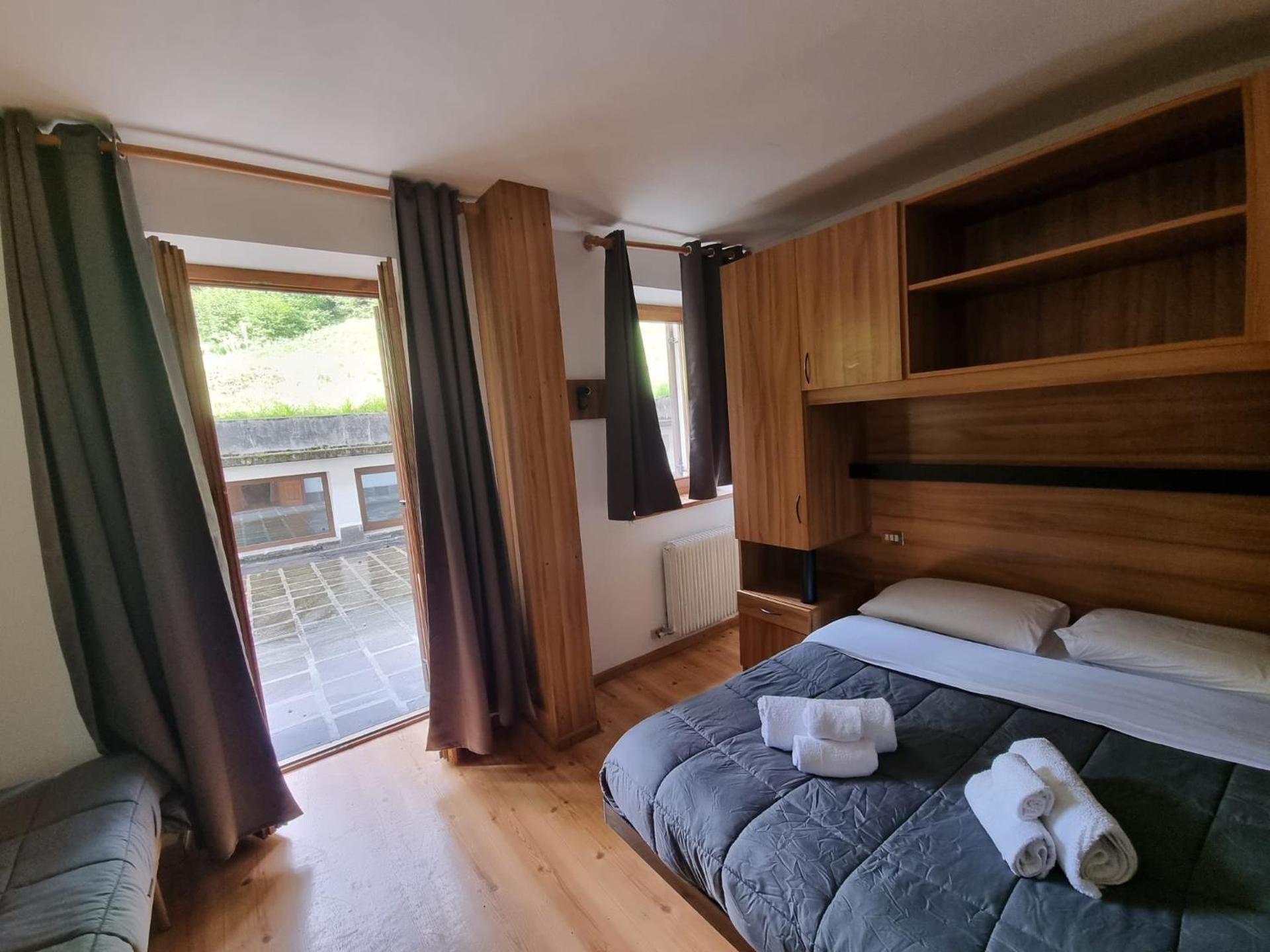 Triple Room with Terrace
