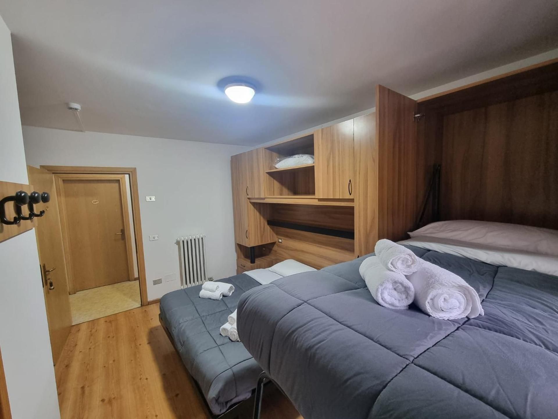 Quadruple Room with Terrace