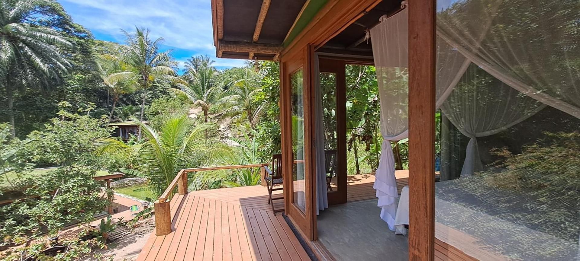 Quadruple Room with Private Bathroom