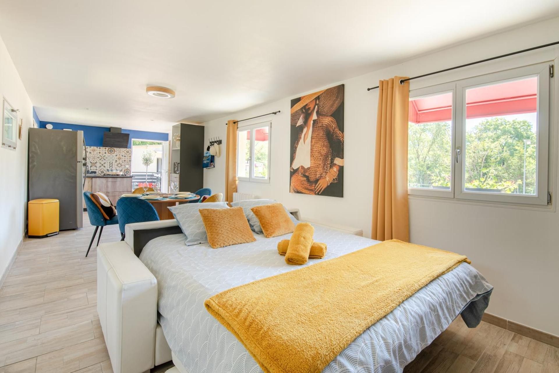 Superior Apartment