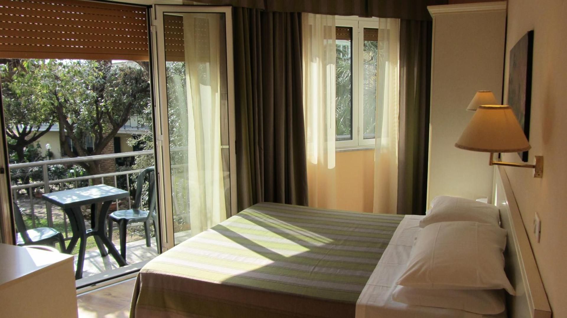 Comfort Double or Twin Room