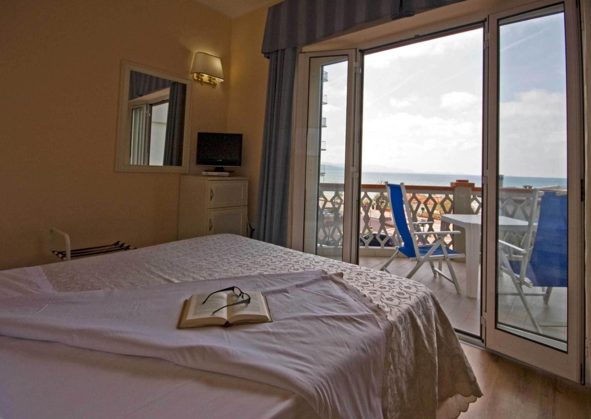Comfort Double or Twin Room