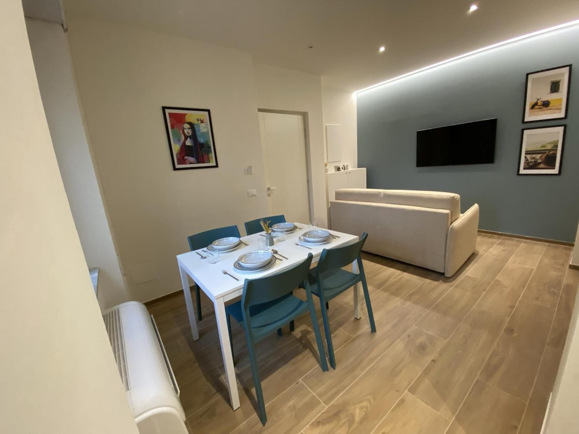 One-Bedroom Apartment