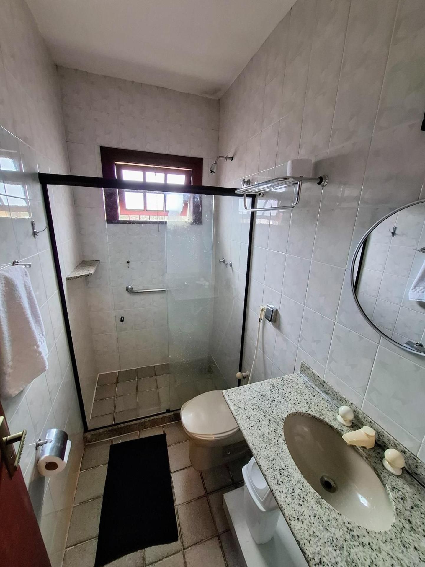 Quadruple Room with Private Bathroom