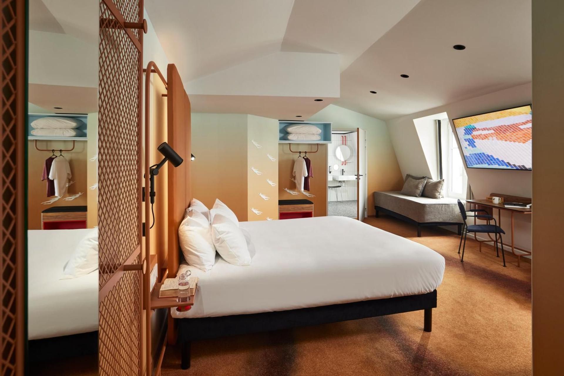 Deluxe Junior Suite with One Double Bed and Two Single Beds and Terrace