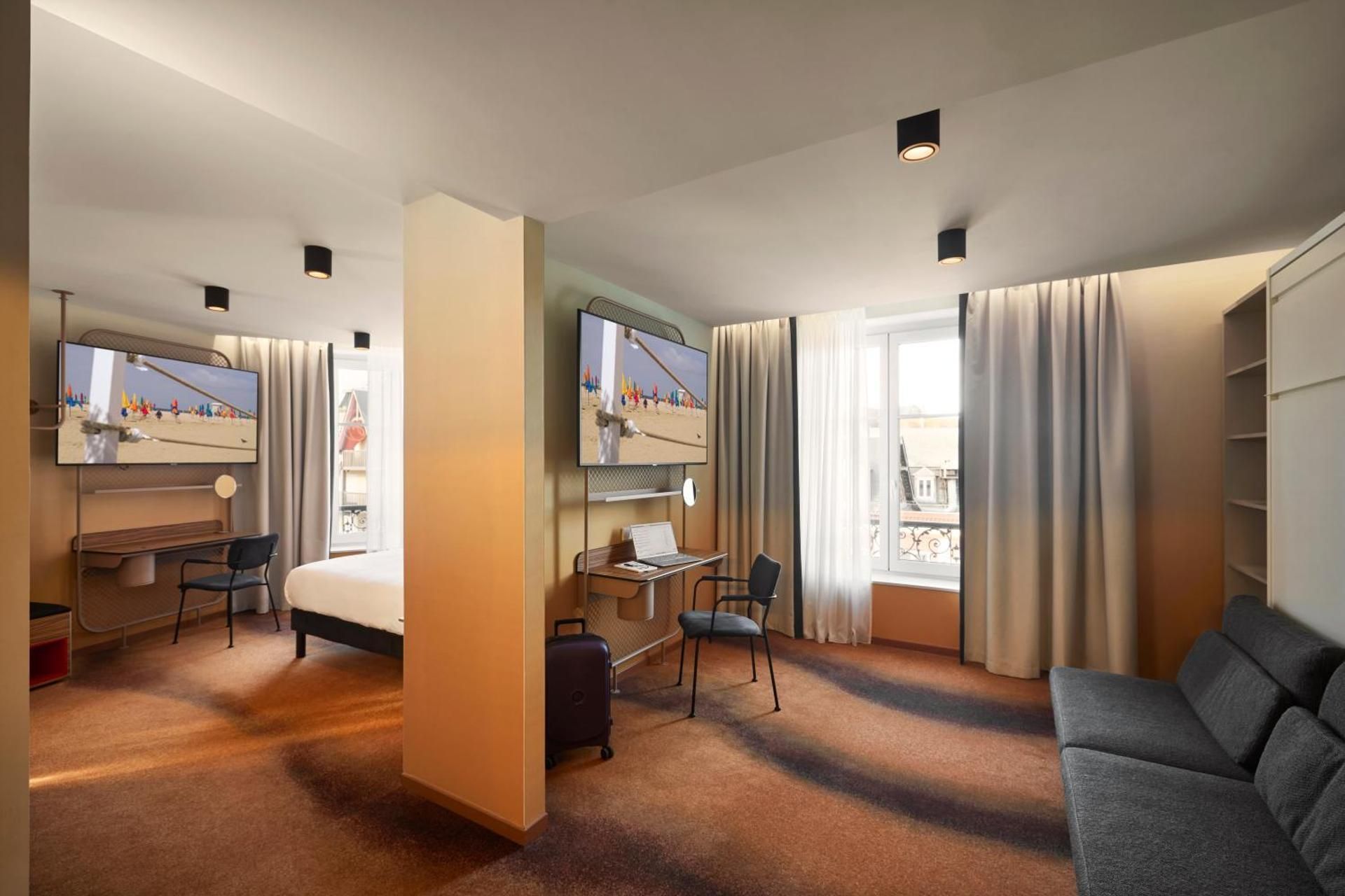 Junior Suite with Two Double Beds