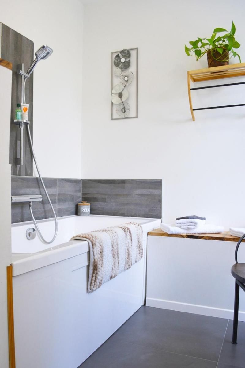 Manoir Drissia - Tours Centre, France Deluxe Double Room 3