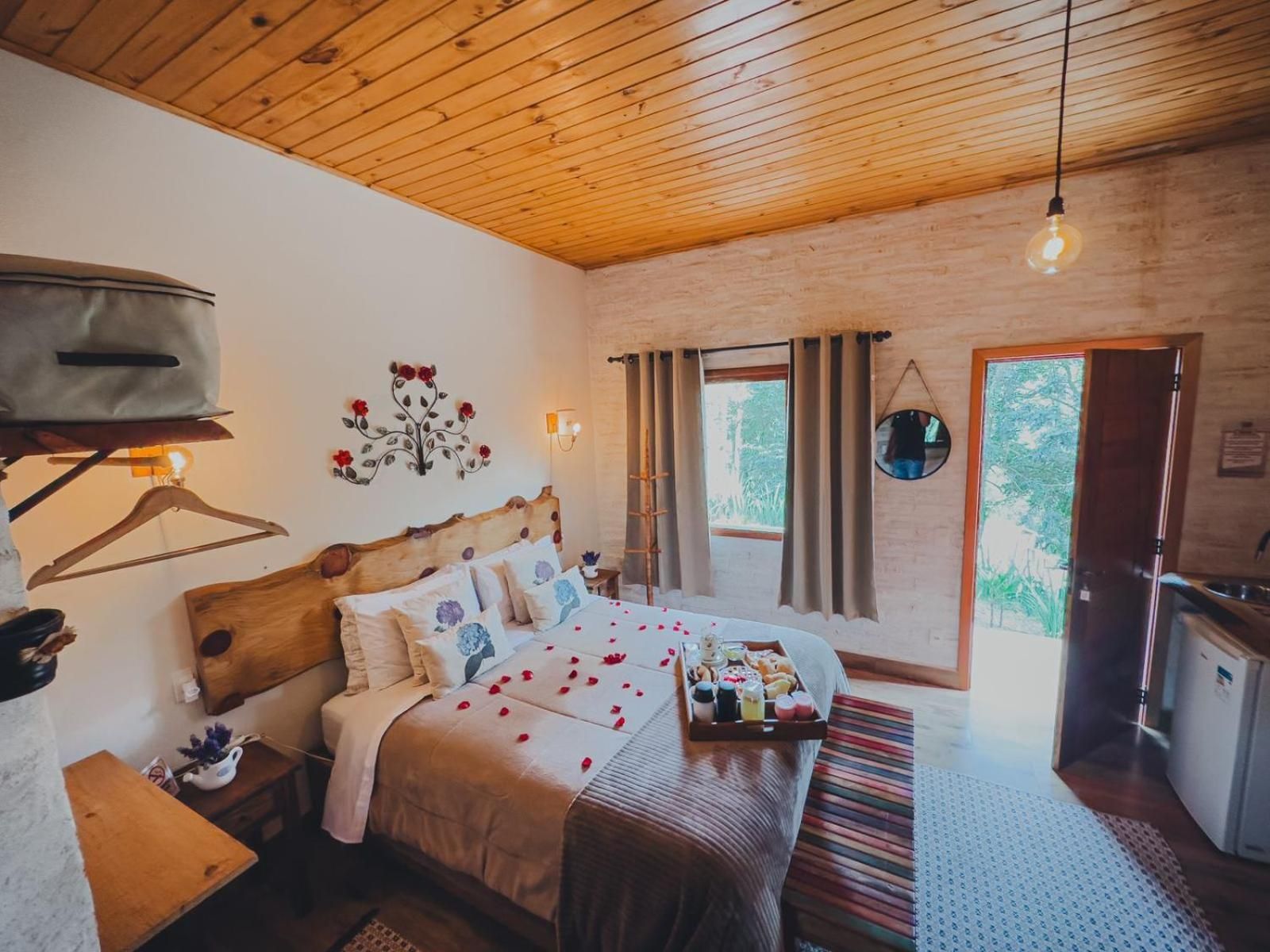 Deluxe Double Room with Bath