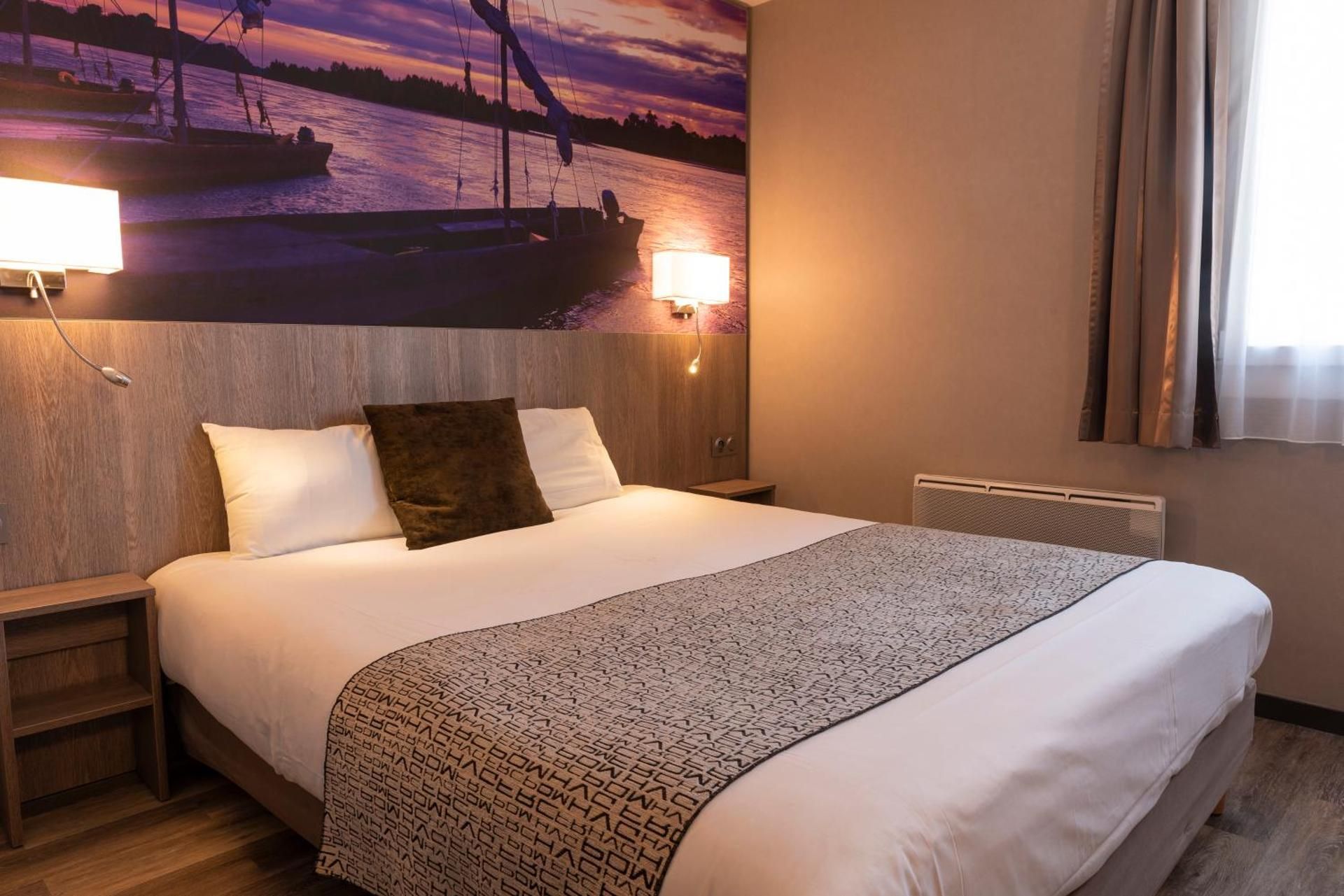 Double Room with Air Conditioning