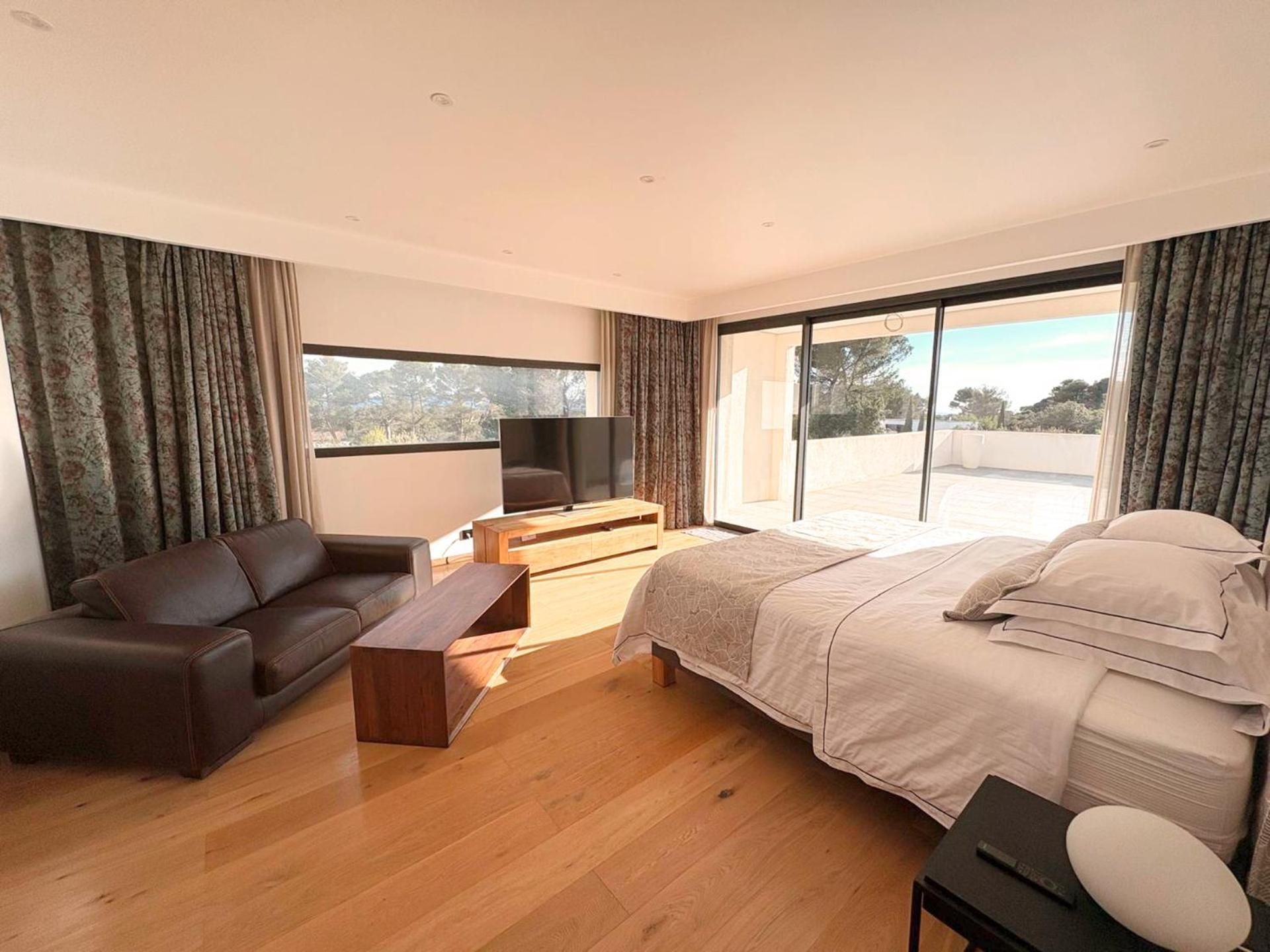 Double Room with Mountain View