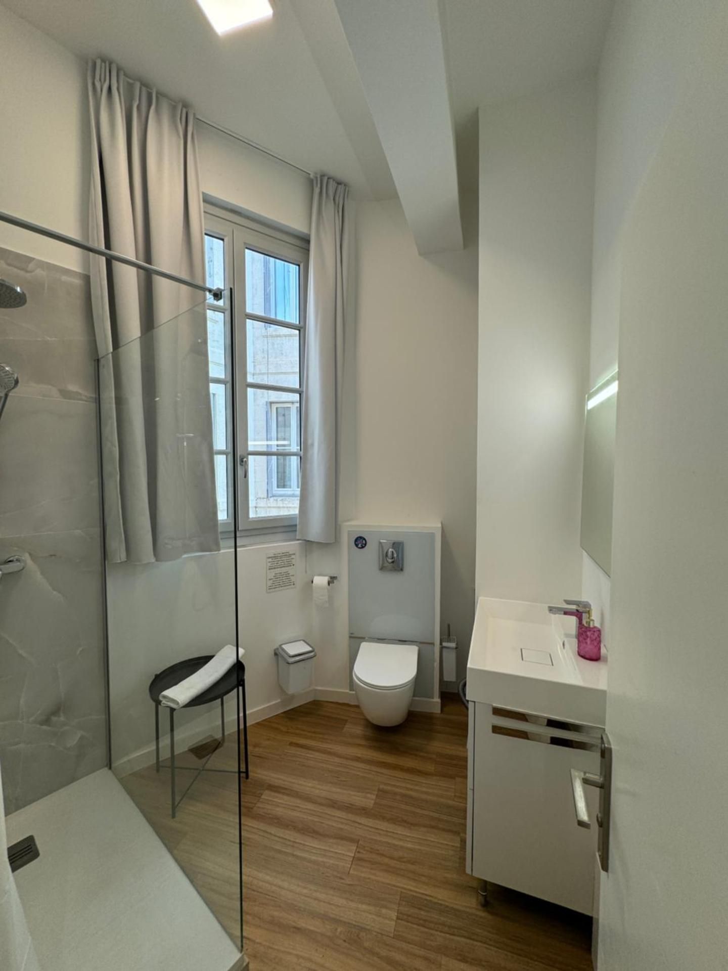 Suite with City View
