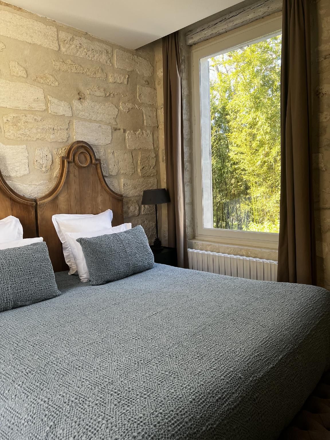 Double-Salle de bain-Vue sur Jardin-La Magnanarelle