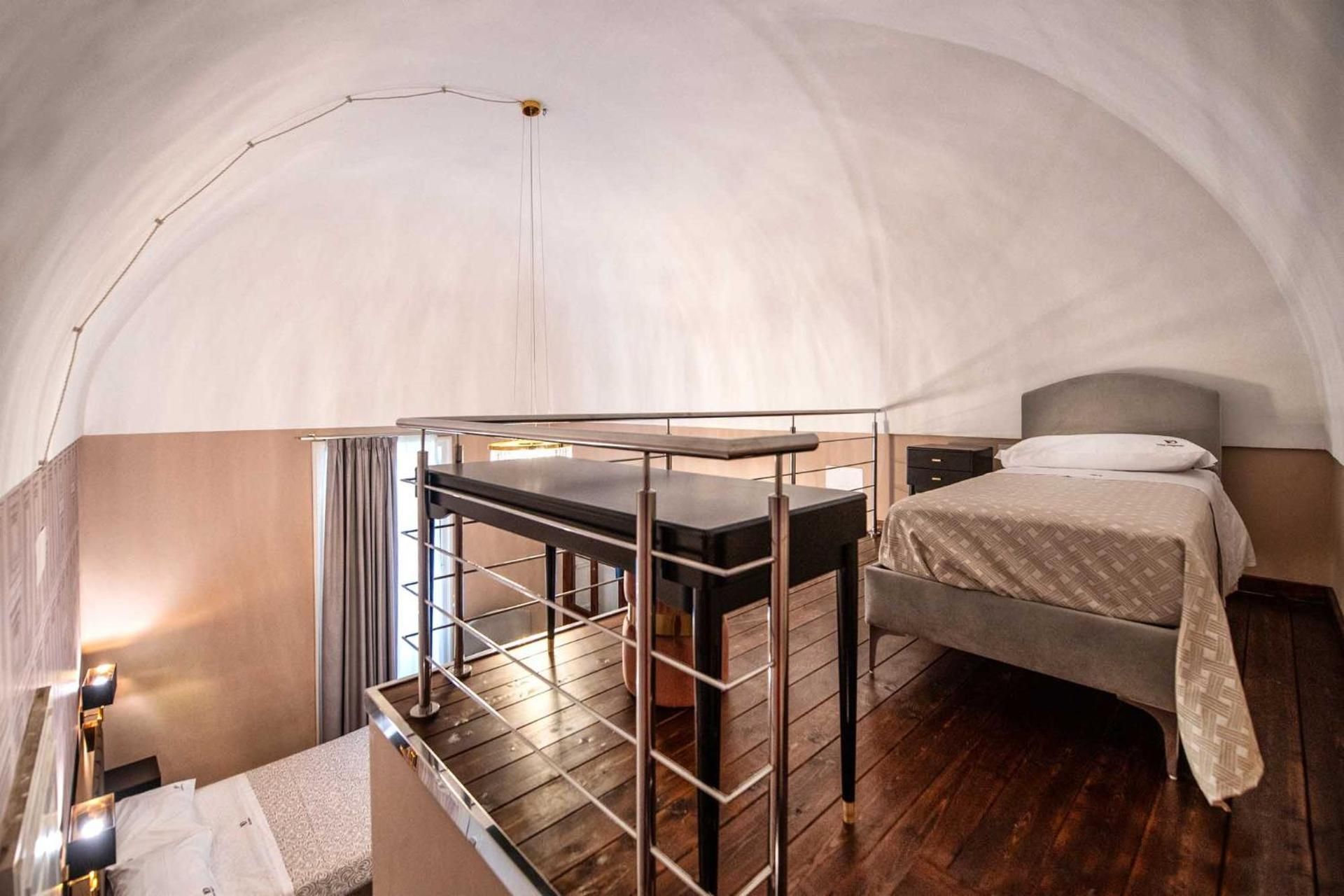 Duplex Quadruple Room