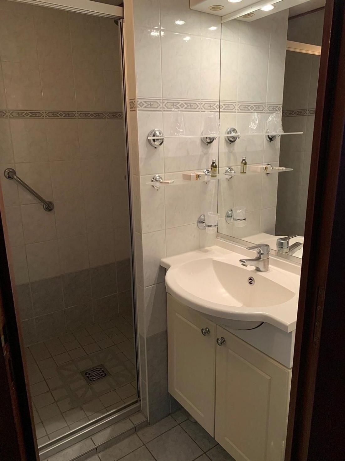 Superior Twin Room with City View