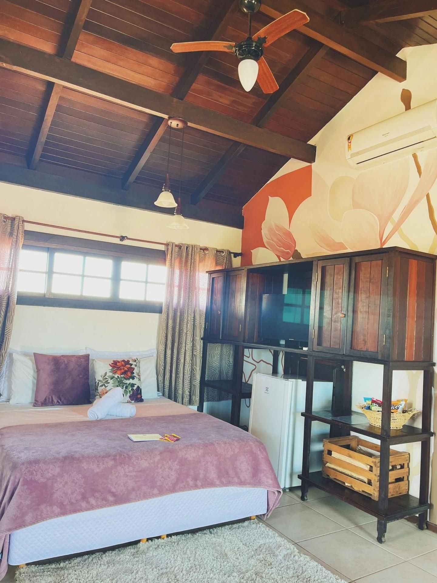 Queen Suite with Spa Bath