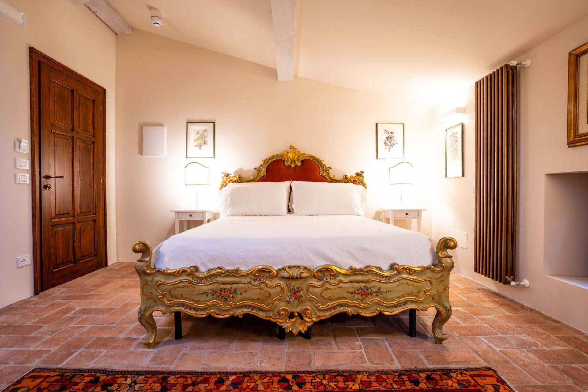 Queen Room with Garden View