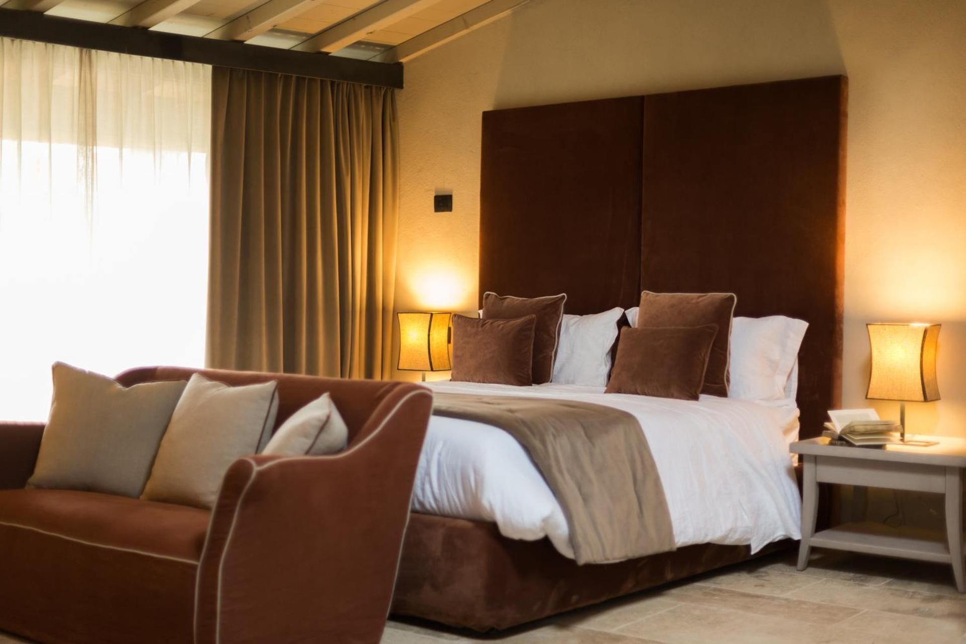 Prestige Room