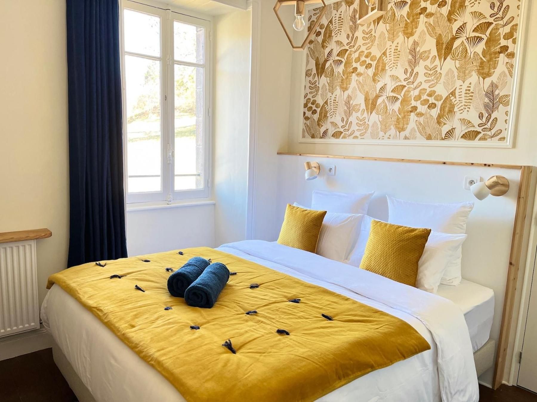 Double Room with Mountain View