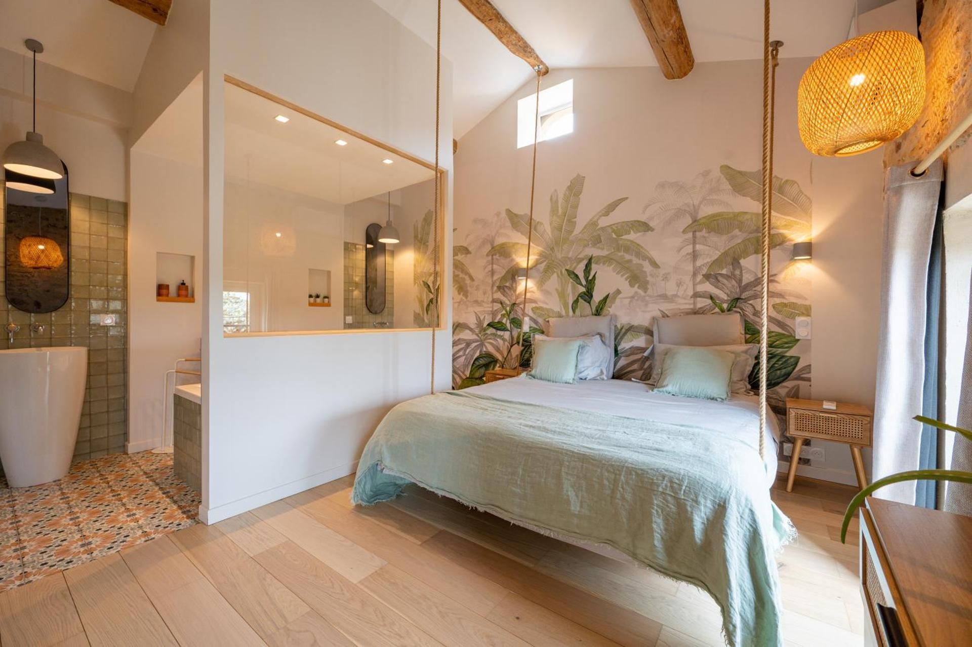 Double Room with Spa Bath