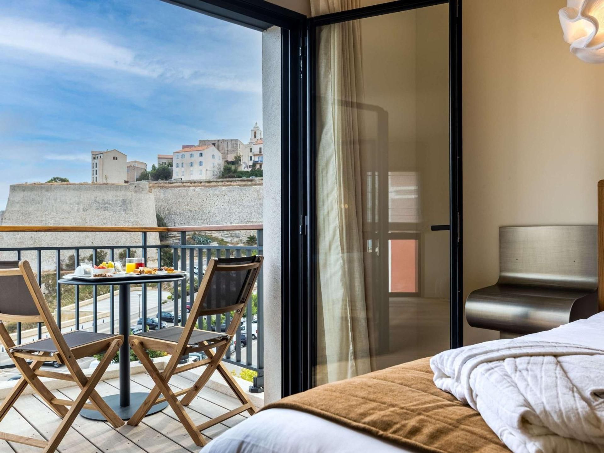 Prestige Suite with One Double or Two Single Beds - Sea and Citadel View