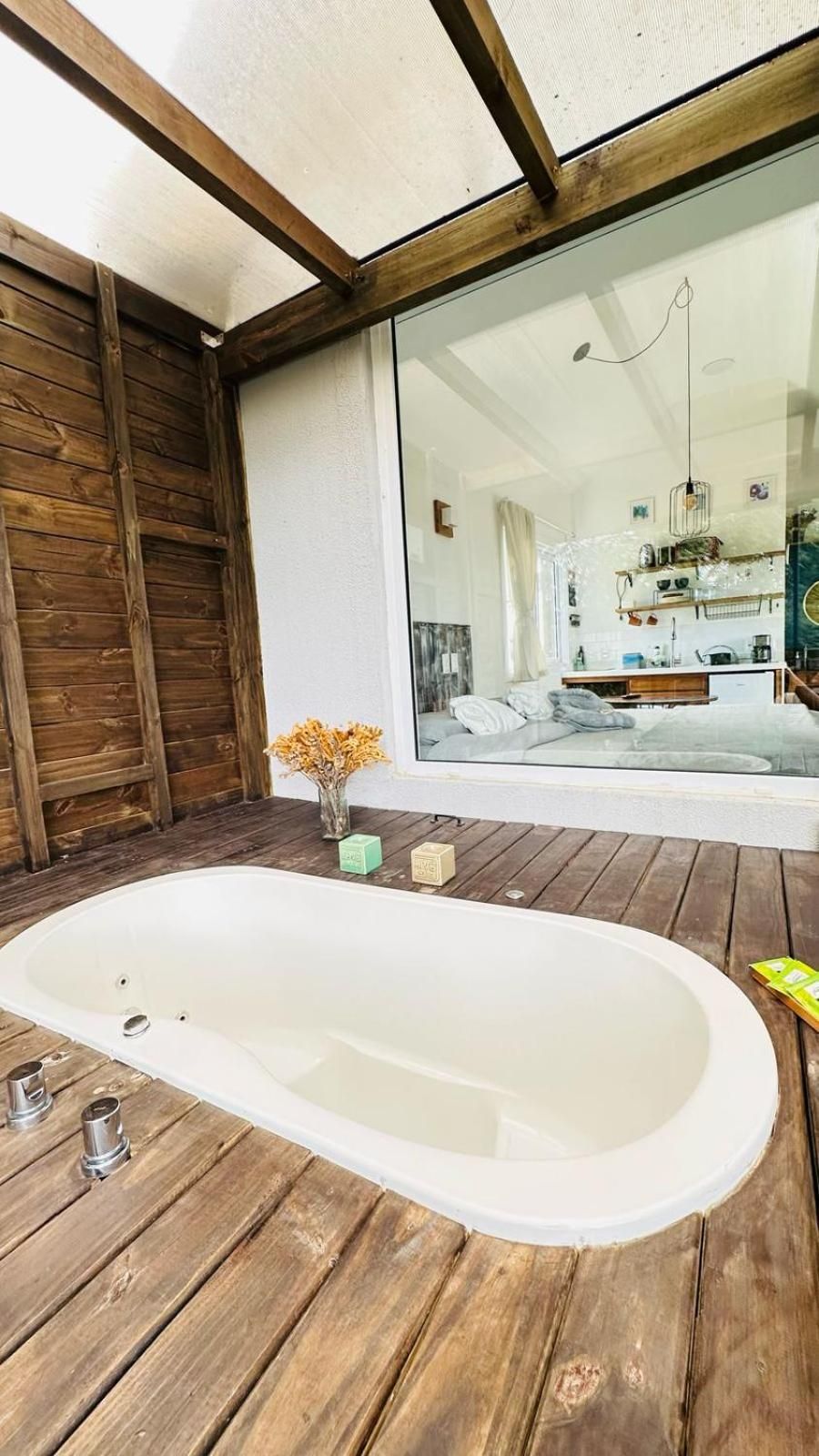 Double or Twin Room with Mountain View