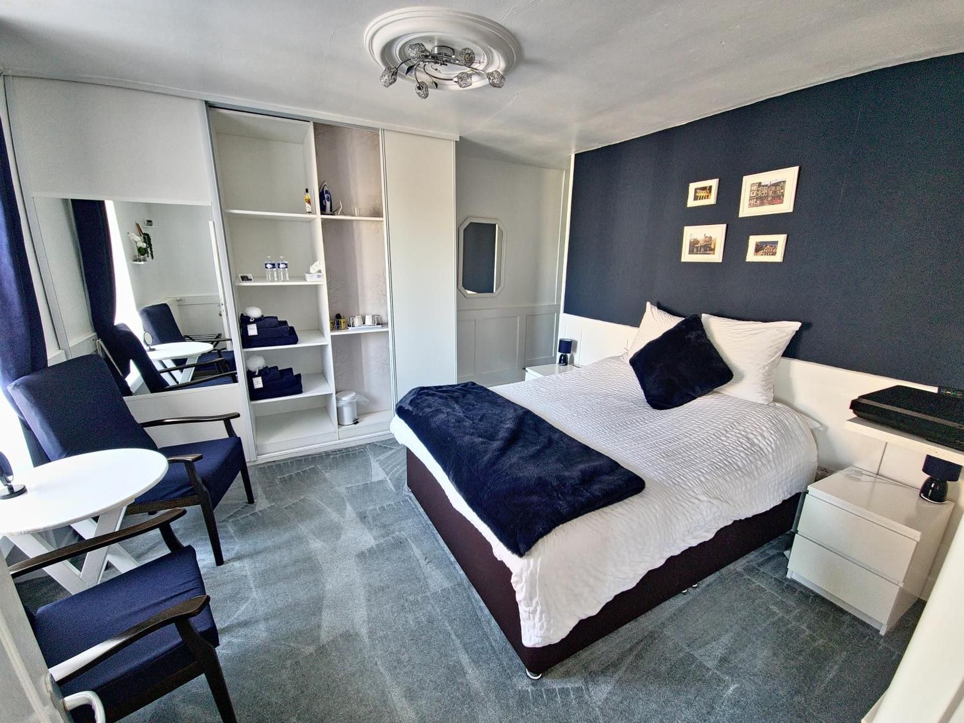 Double Room with Private Bathroom