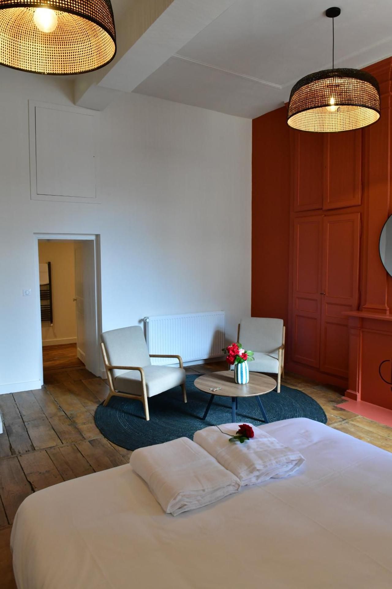 Les Chambres du Cloitre Deluxe Queen Room 3