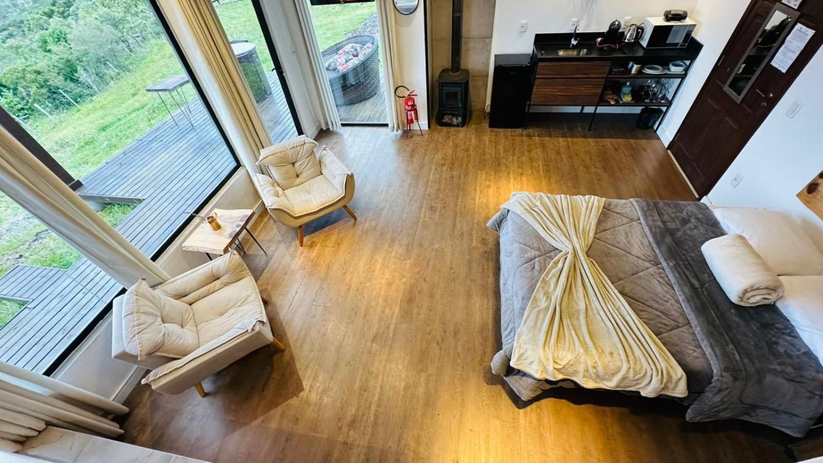 Luxury Triple Room