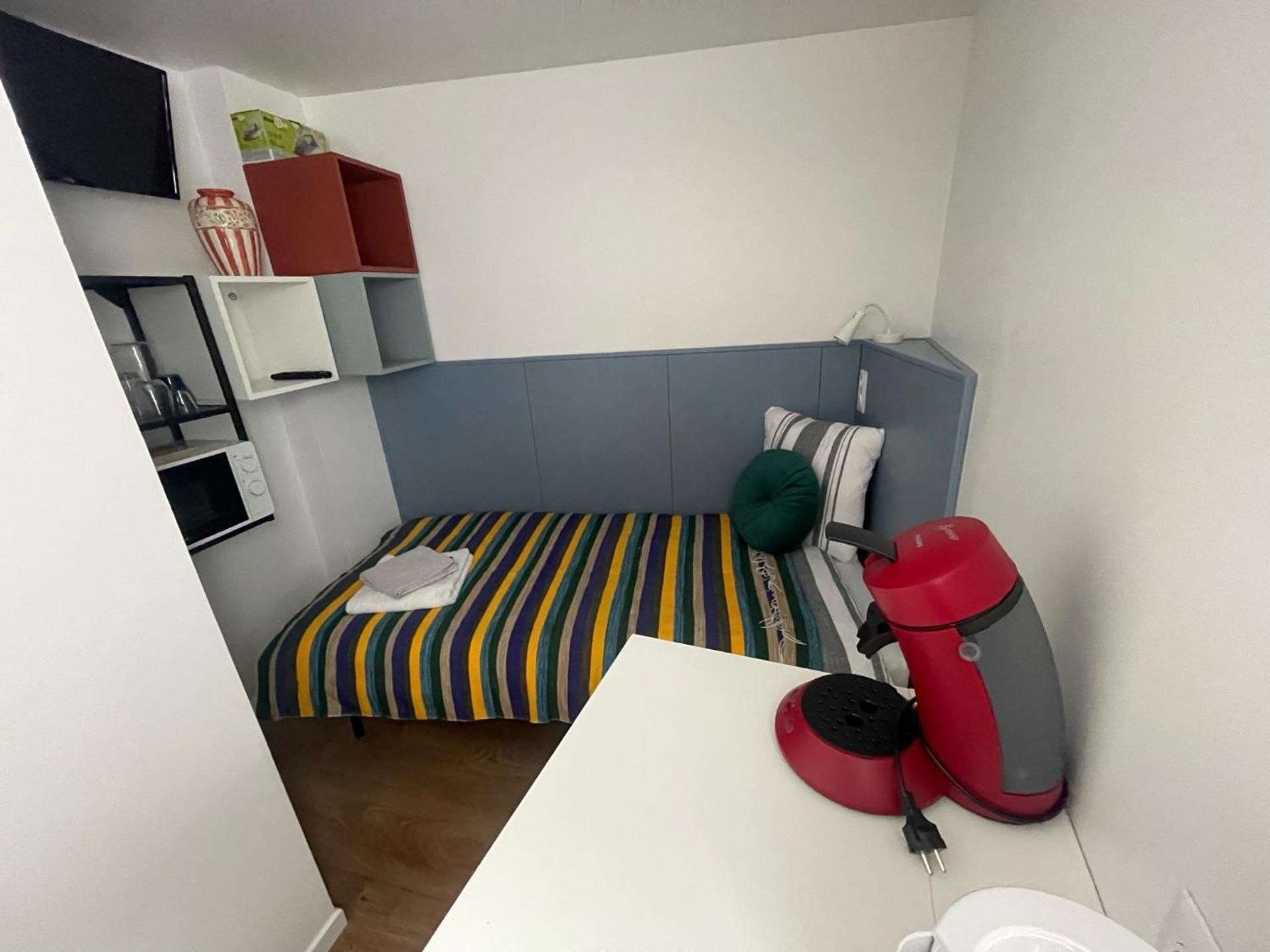 Single Room with Bathroom