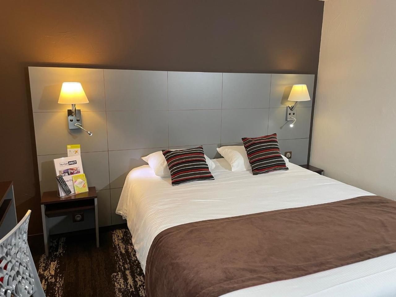 1 Double Bed