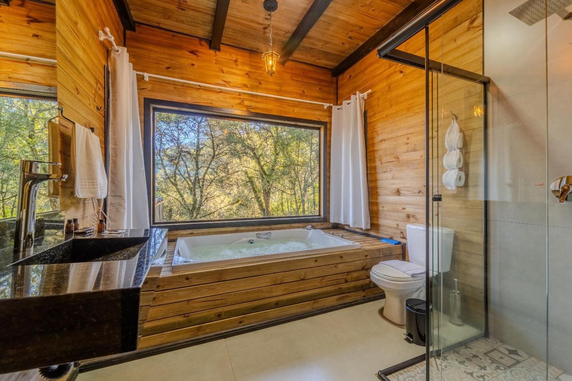 Superior Chalet