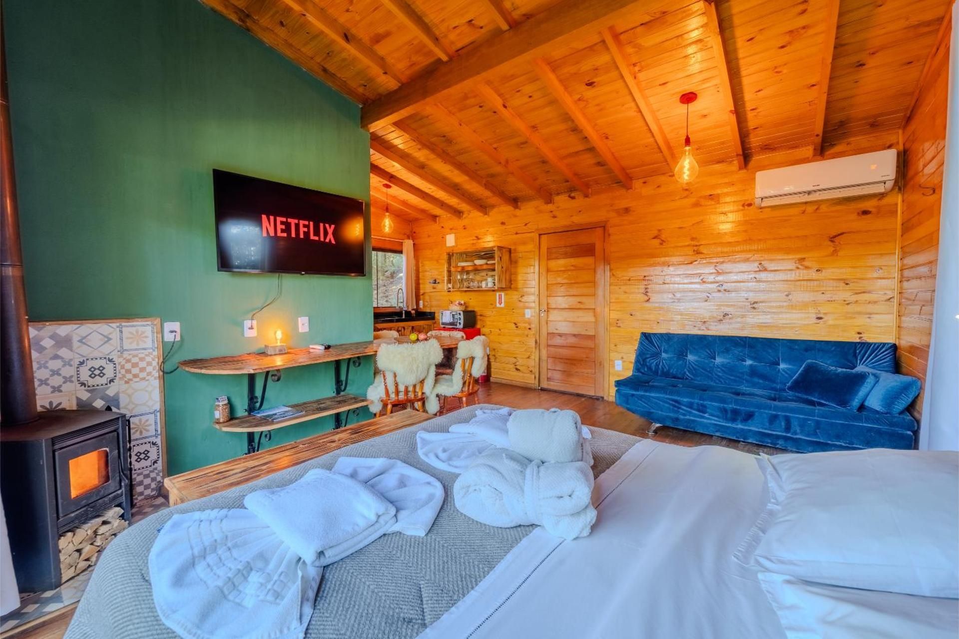 Chalet with Mountain View
