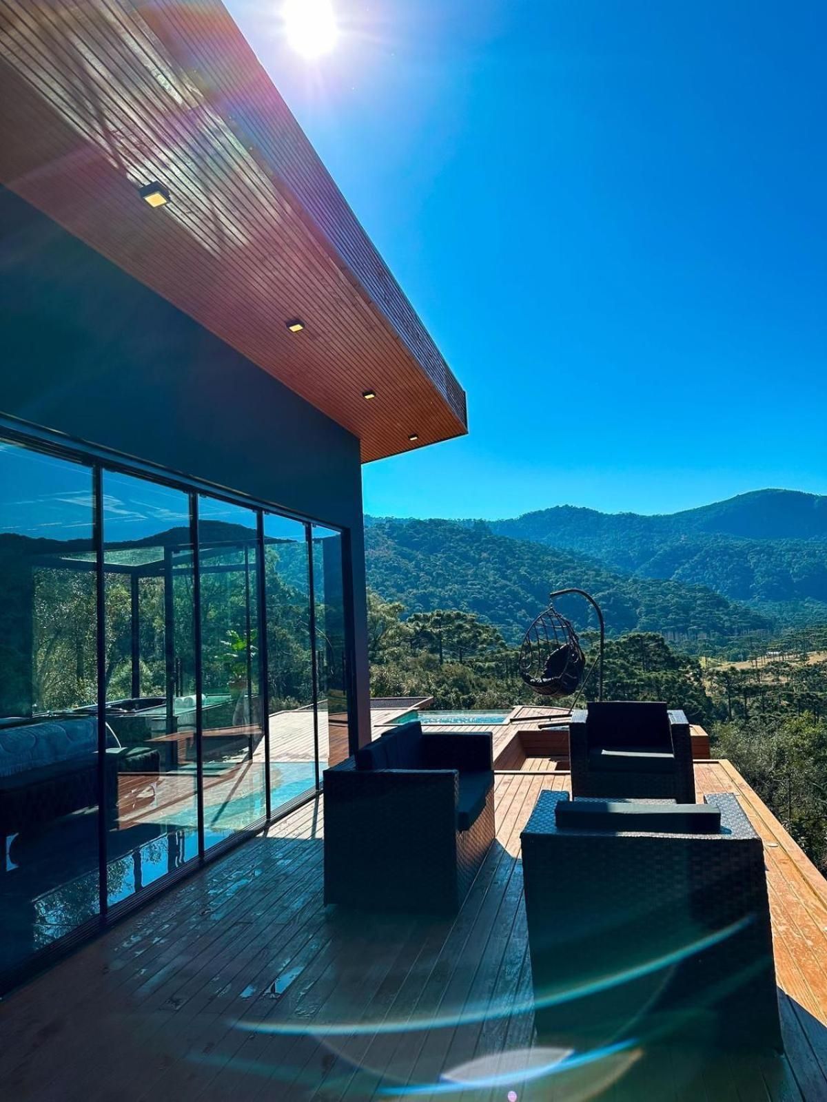 Superior Chalet