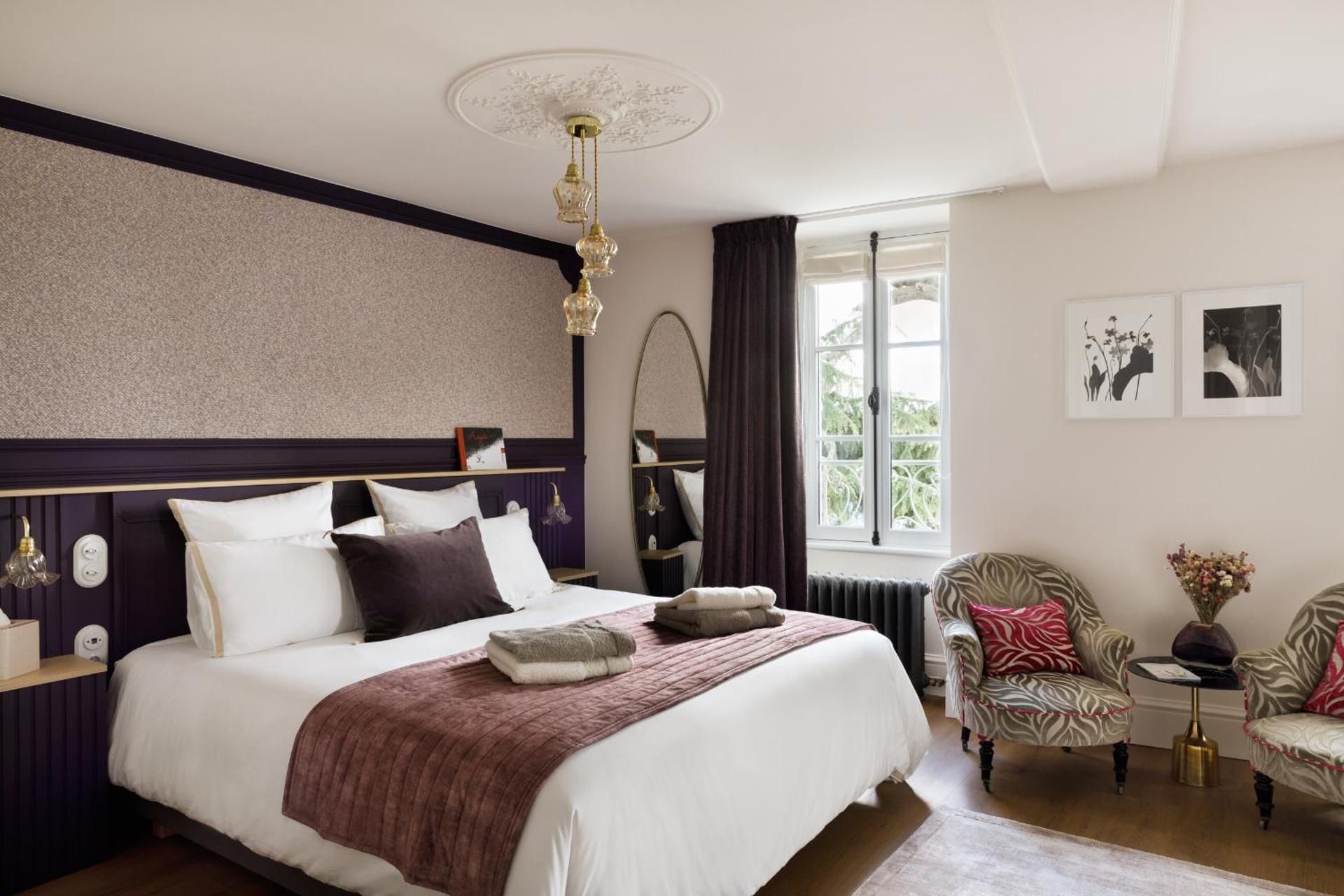 Superior King Room