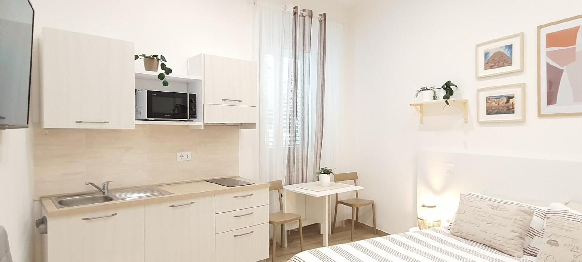 SUITE BLANC APARTMENTS - Monolocali indipendenti con cucina e bagno privato - Check-in e check-out c One-Bedroom Apartment 3