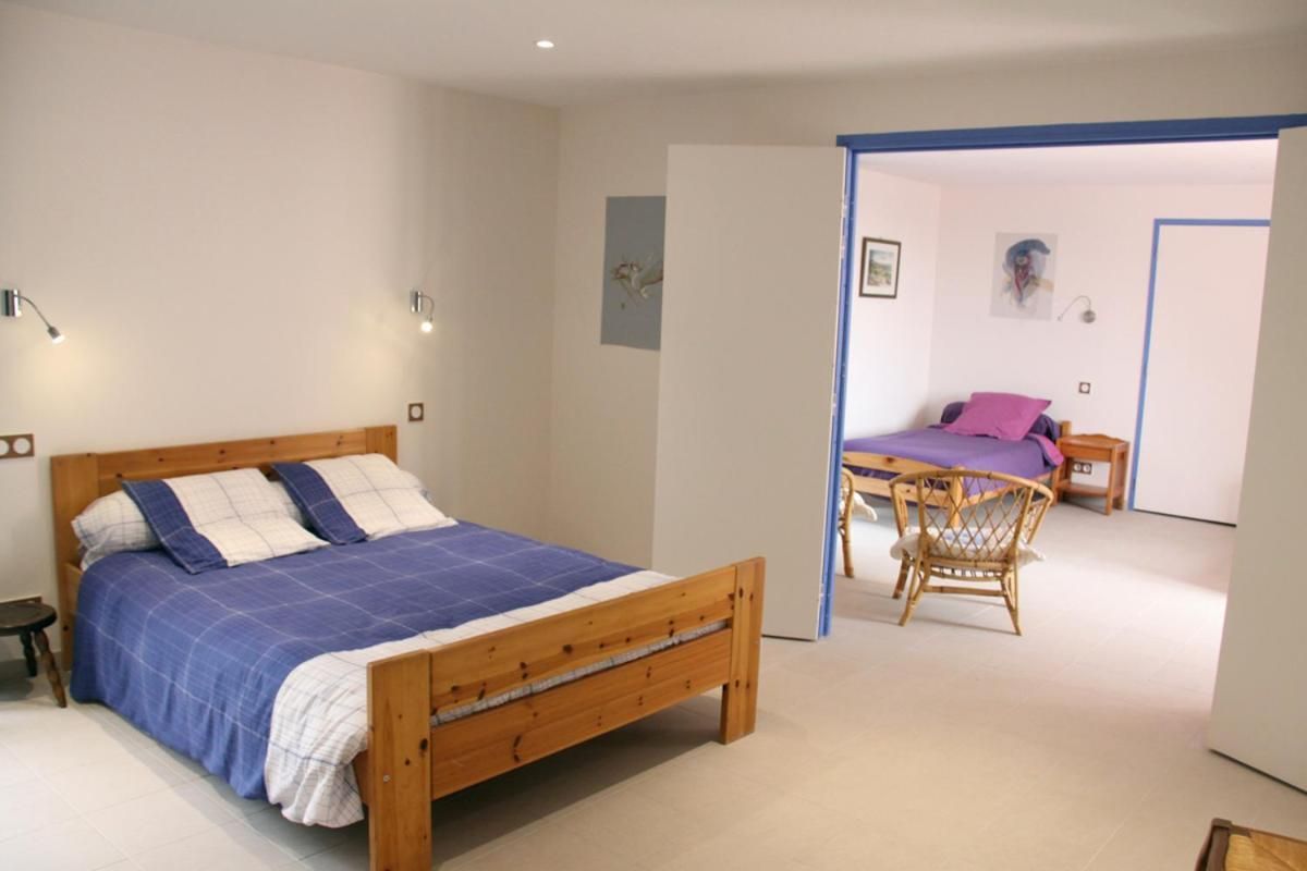 Chambres d'hotes de la Fontaine Suite with Garden View