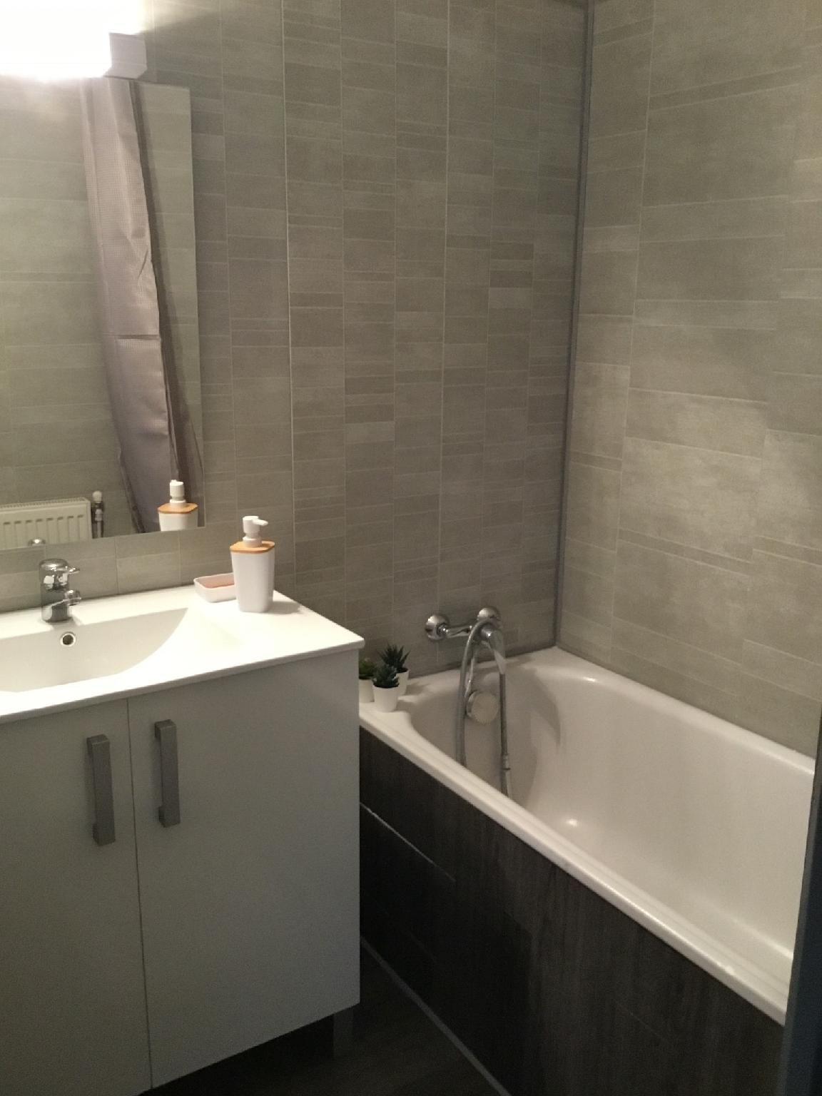 Apartment-Terrace-City-Ensuite with Bath