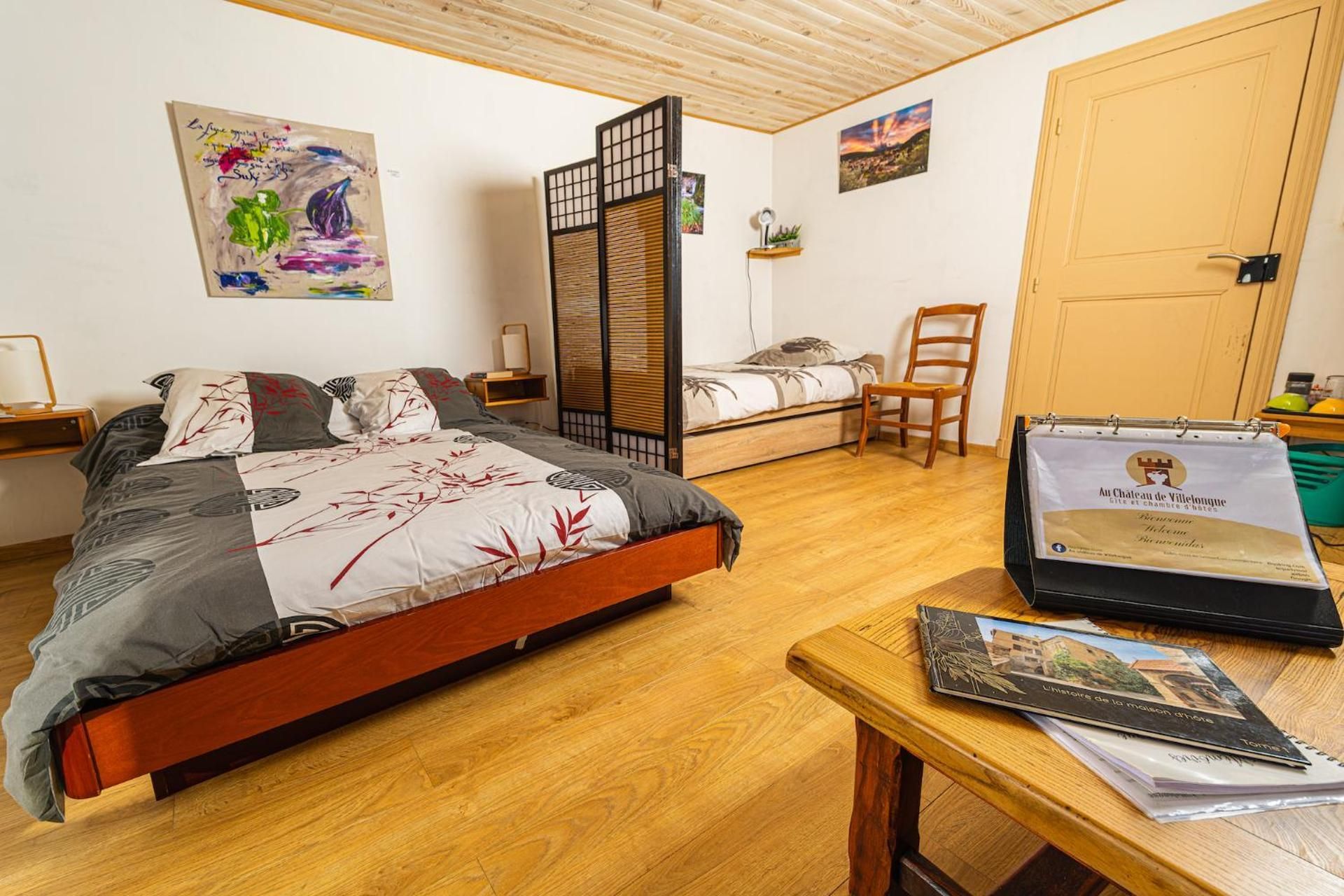 Quadruple Room with Private Bathroom