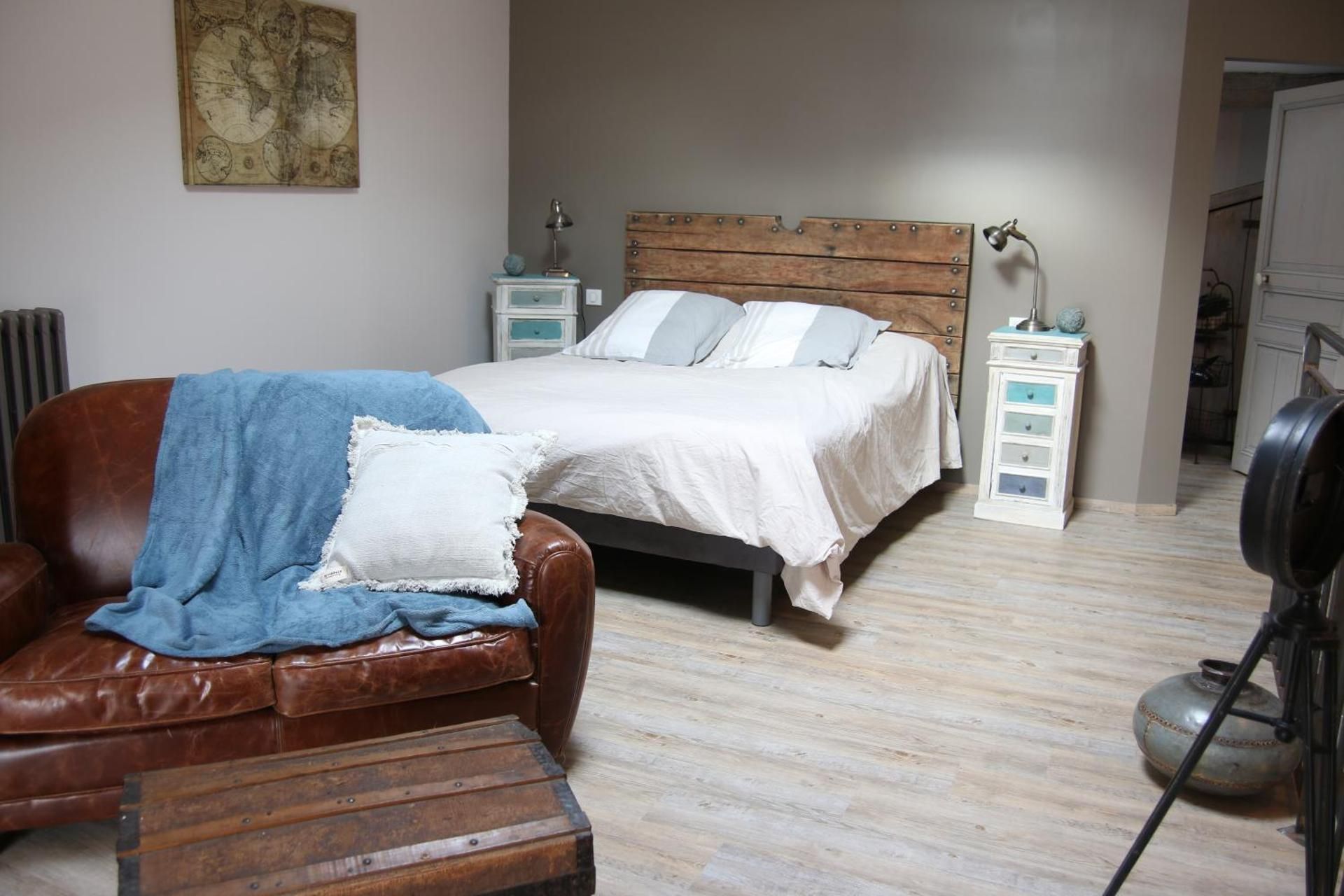 Large Double Room
