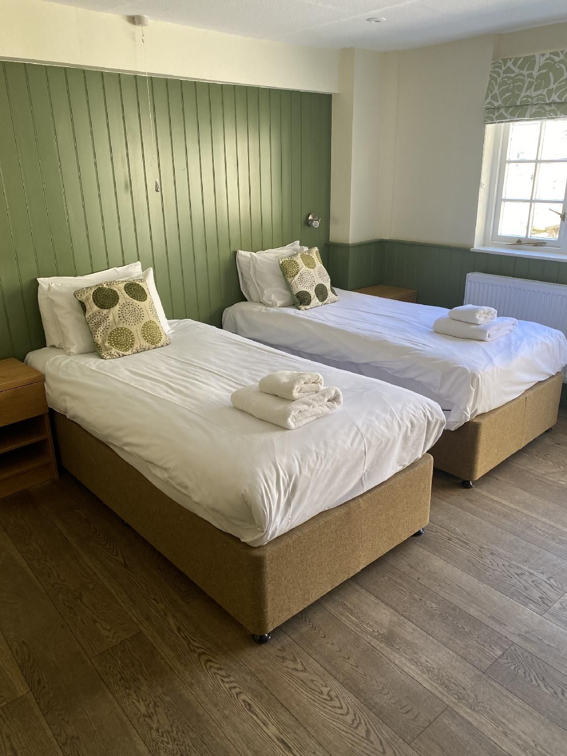 Standard Twin Room