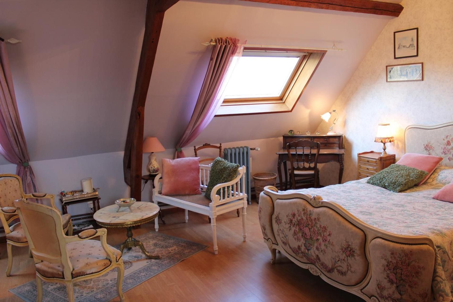 Double Room with Private Bathroom