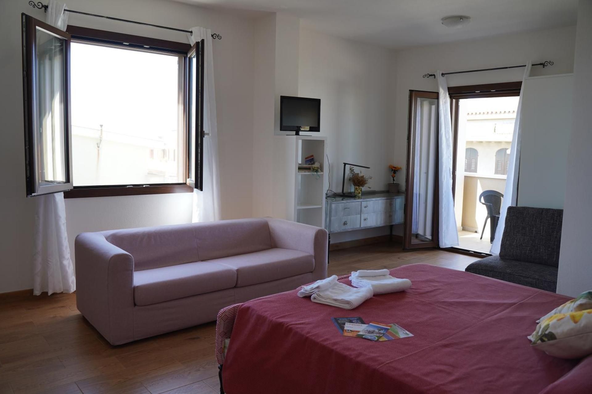 Queen Room with Balcony
