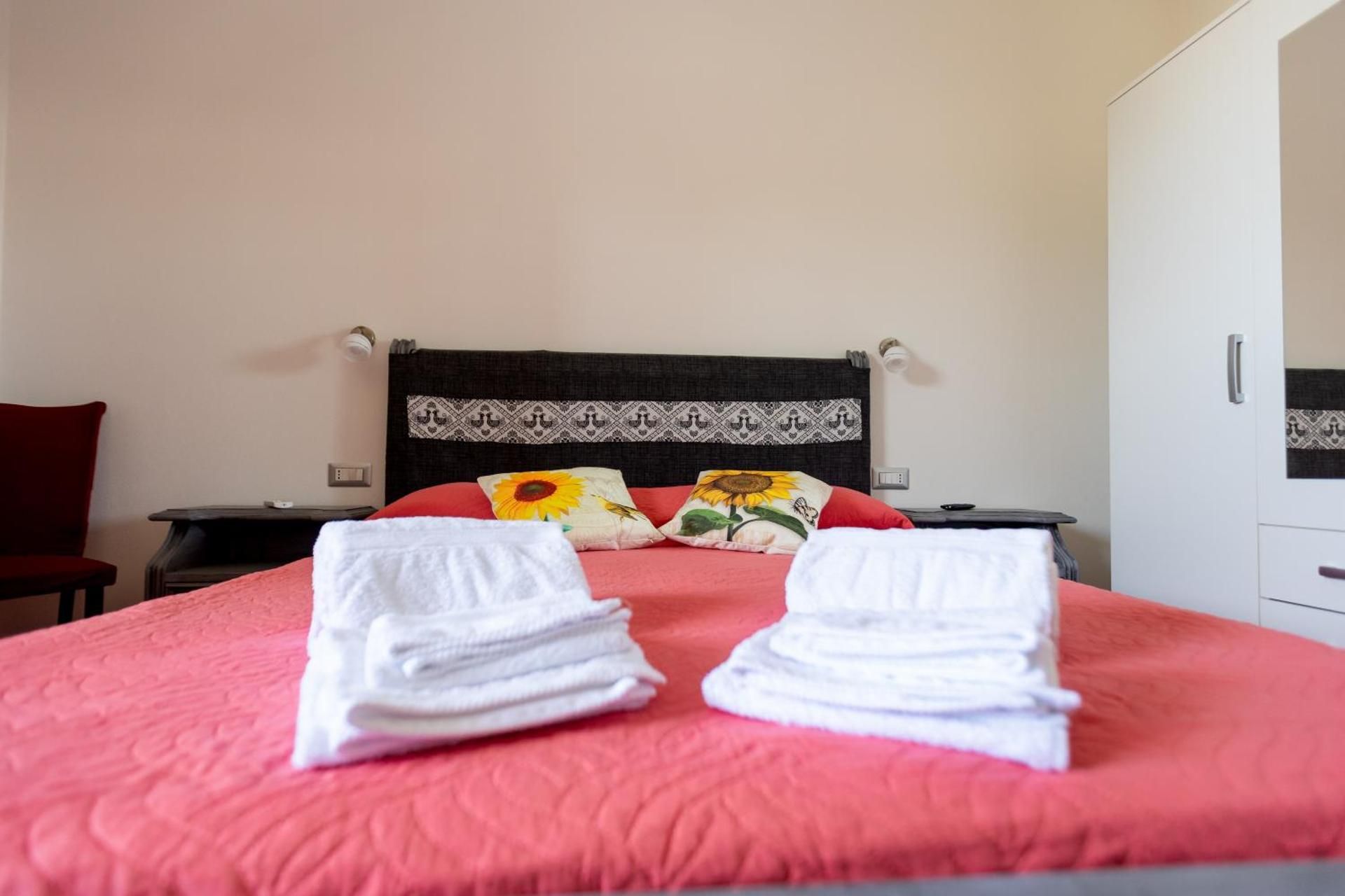 Large Double Room