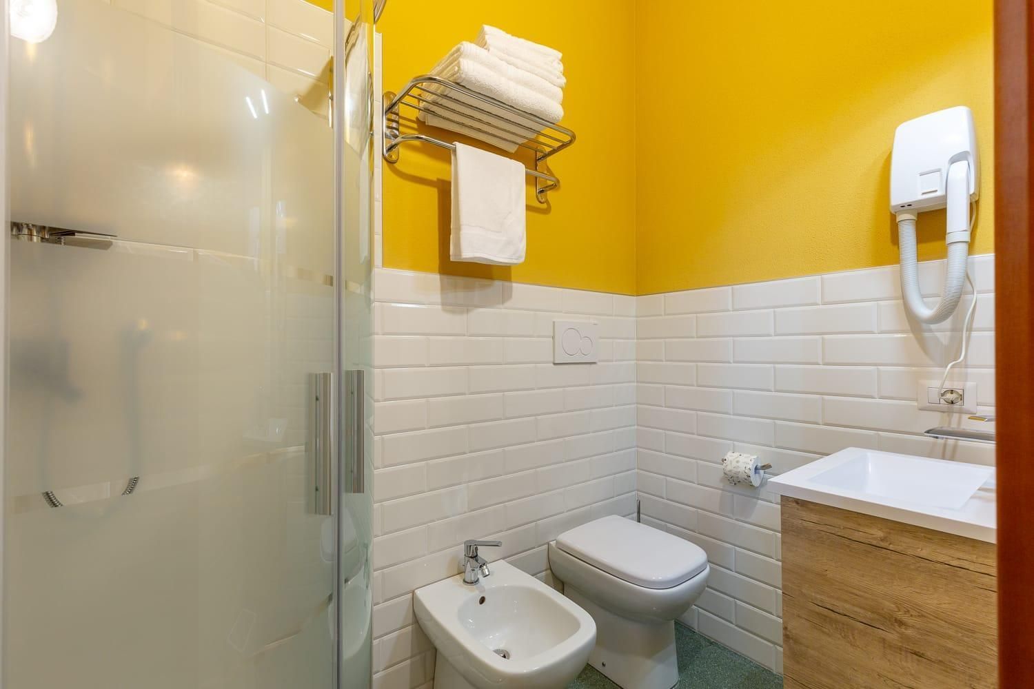 Double or Twin Room with Private Bathroom