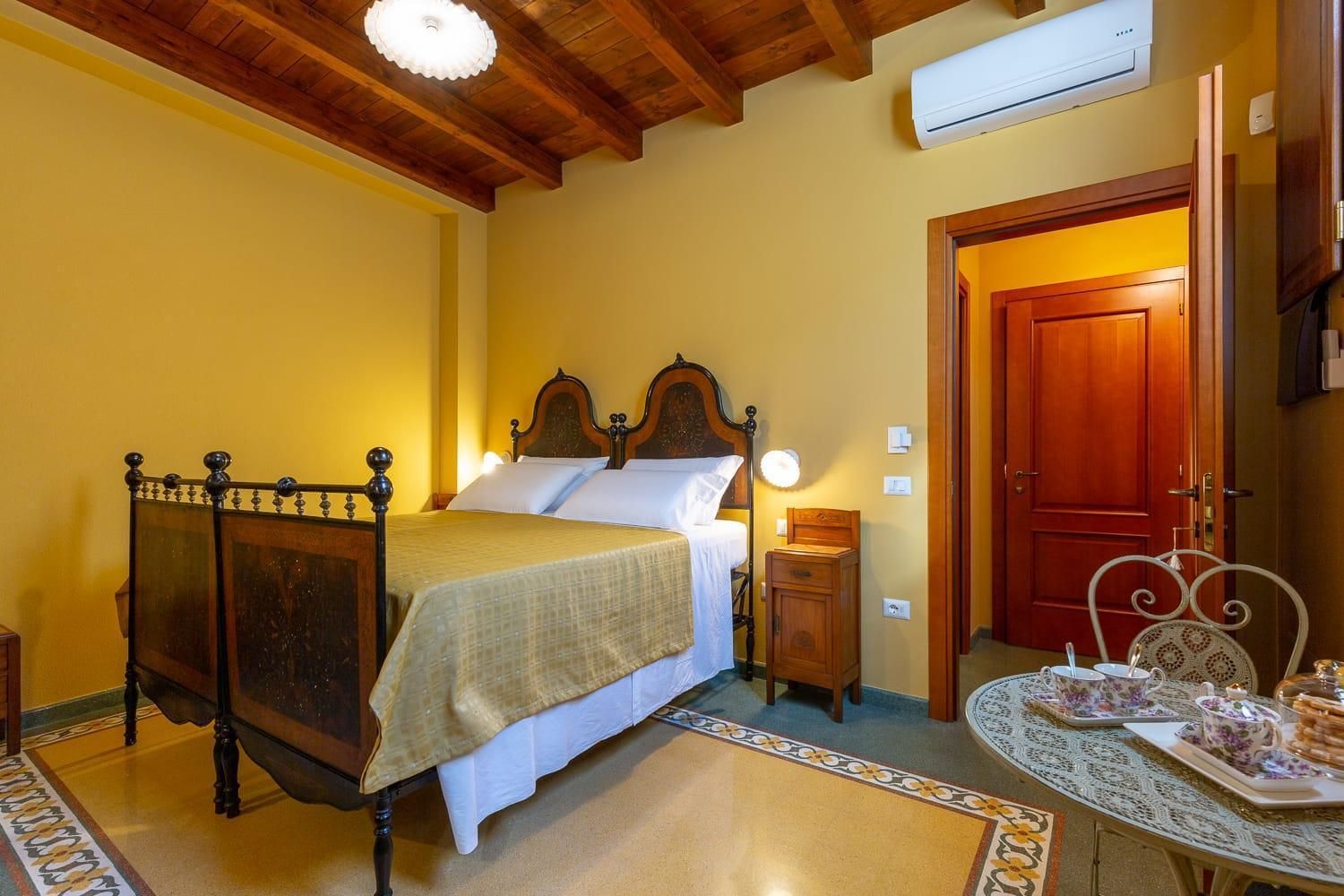 Double or Twin Room with Private Bathroom