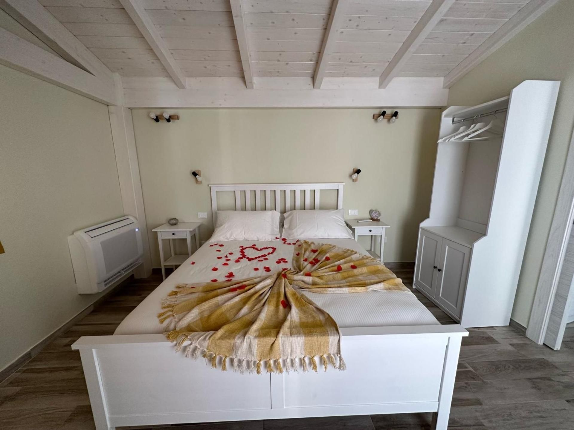 Double Room with Spa Bath