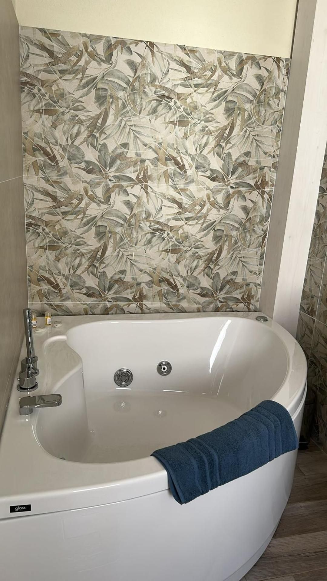 Double Room with Spa Bath