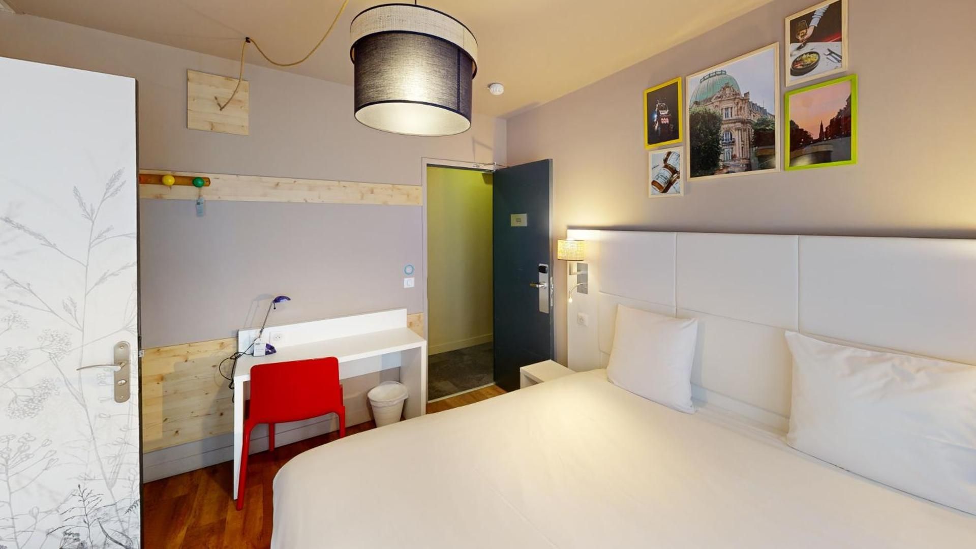 Pop Room with Double Bed (no Elevator)