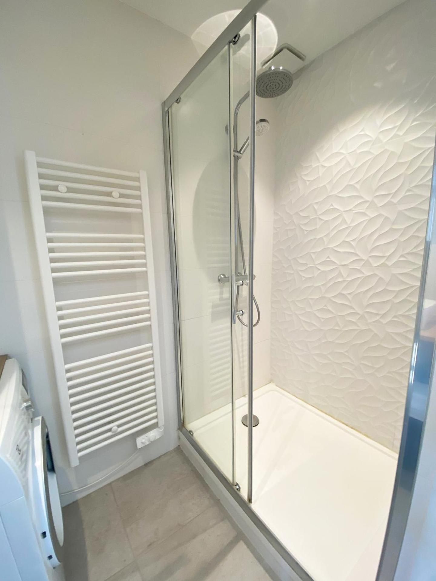 Au Chat Qui Dort Lille - Archives 18 Apartment with Shower